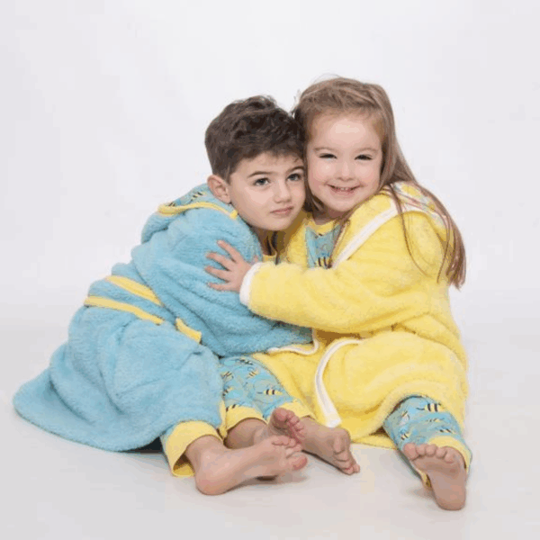 Busy Bees Soft Fleece Boys Dressing Gown - Cozy & Stylish Bedtime Essential! - Image 2
