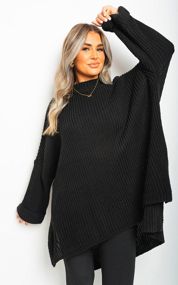 Faye Cozy High Neck Oversized Knitted Jumper – Chic Winter Essential!