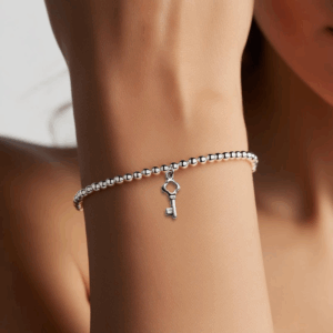 Charming Silver Key Beaded Bracelet - Heartfelt Gift for Her